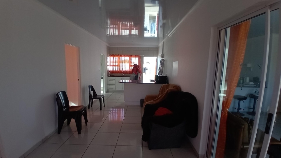 5 Bedroom Property for Sale in Bluewater Bay Western Cape